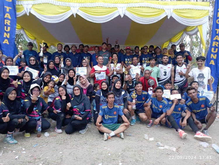 One Day Tournament Volley Ball Putra Dan Putri dalam Rangka HUT Desa Mekarsari Kecamatan Anyar