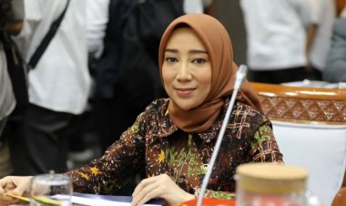 Anak Buah Prabowo Suarakan Kesejahteraan Guru Madrasah Swasta di DPR