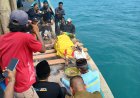 Kerbau Dilarung ke Laut, Warga Carita Panjatkan Doa bagi Delapan Korban Hilang
